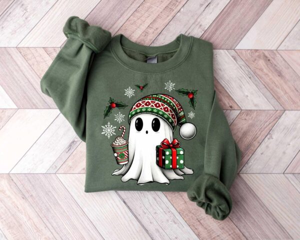 vintage christmas sweatshirt featuring ghost santa design for holiday celebrations and halloween parties 6uez0