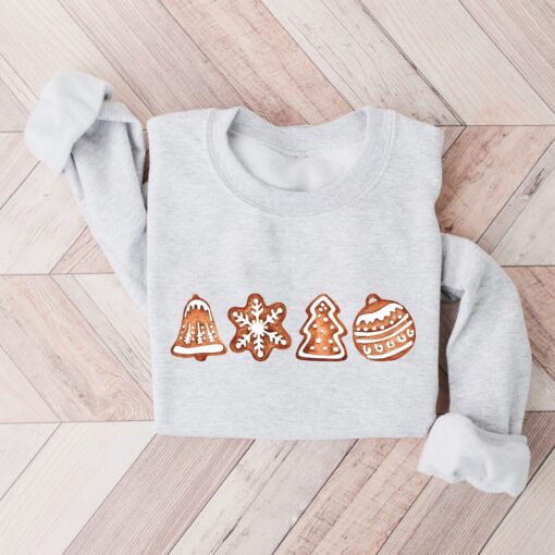 vintage christmas sweatshirt featuring gingerbread and cookies for family matching holiday apparel 7dtuh scaled