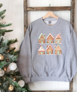 vintage christmas sweatshirt featuring gingerbread house design for women fun crewneck pullover for holiday celebrations bjplk scaled