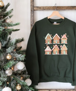 vintage christmas sweatshirt featuring gingerbread house design for women fun crewneck pullover for holiday celebrations eozh3 scaled