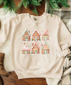 vintage christmas sweatshirt featuring gingerbread house design for women fun crewneck pullover for holiday celebrations xzaf9 scaled