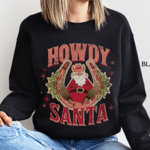 vintage christmas sweatshirt featuring howdy santa design for unisex wear retro cowboy style oversized holiday shirt 24k1t