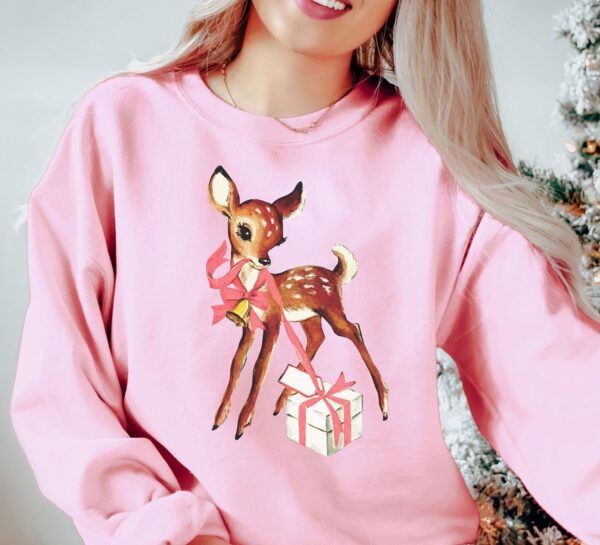 vintage christmas sweatshirt featuring reindeer design retro rudolph shirt for unique holiday style 6pe4e