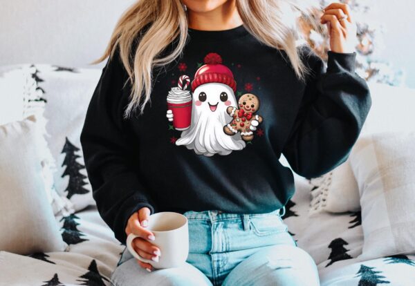 vintage christmas sweatshirt featuring retro ghost santa design for unisex wear ideal for holiday gatherings and festive celebrations 8pfkb scaled