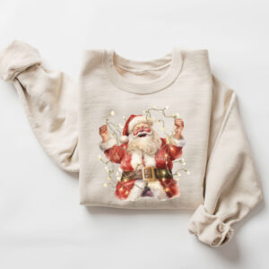 vintage christmas sweatshirt featuring retro santa design for holiday celebrations and seasonal comfort fyxl2