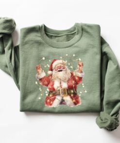 vintage christmas sweatshirt featuring retro santa design for holiday celebrations and seasonal comfort x67ot scaled