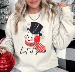 Vintage Christmas Sweatshirt Featuring Retro Snowman Design for Winter Style and Holiday Comfort