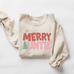 vintage christmas sweatshirt for auntie funny crewneck design comfortable holiday apparel for women sglsw