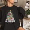 vintage christmas sweatshirt for book lovers featuring book tree design and ideal for holiday gatherings or teacher appreciation ugoix