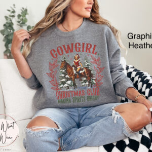 vintage christmas sweatshirt for cowgirls oversized western holiday shirt with festive design country christmas apparel hhzvp