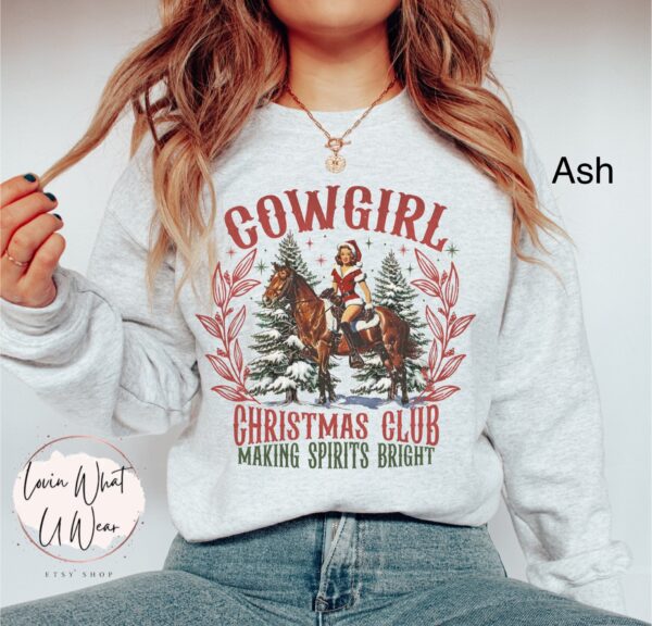 vintage christmas sweatshirt for cowgirls oversized western holiday shirt with festive design country christmas apparel