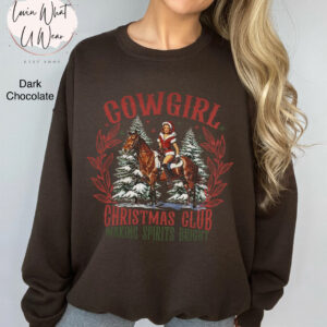 vintage christmas sweatshirt for cowgirls oversized western holiday shirt with festive design country christmas apparel sveb7