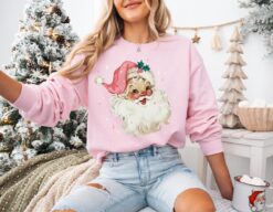 Vintage Christmas Sweatshirt for Families in Pink Matching Holiday Sweater with Santa Design for Festive Celebrations