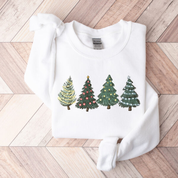 vintage christmas sweatshirt for family matching holiday style trendy crewneck jumper with christmas tree design palel scaled