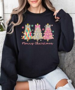 vintage christmas sweatshirt for girls with christmas tree design and bow detail in brushstroke style a97c6