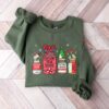 Vintage Christmas Sweatshirt for Healthcare Workers Featuring Snowman Design Ideal for Pharmacists and Pharmacy Technicians