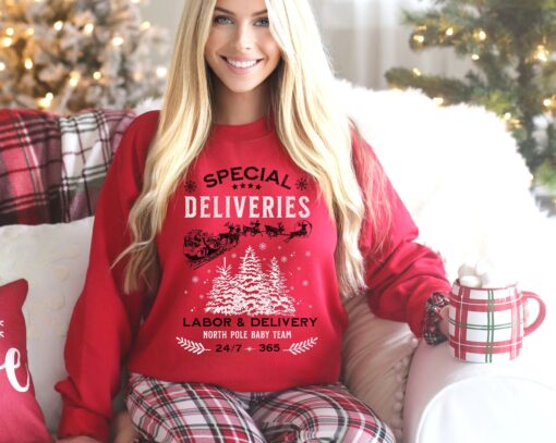 vintage christmas sweatshirt for labor and delivery nurses special deliveries design nicu nurse shirt for mother baby care 82qsw