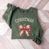 vintage christmas sweatshirt for moms merry mama shirt with bow design for holiday season celebrations il7ae scaled