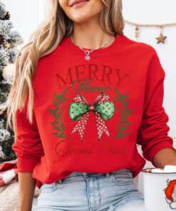 vintage christmas sweatshirt for moms merry mama social club hoodie with coquette bow design for holiday gatherings bgjxg scaled