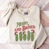 vintage christmas sweatshirt for pickle lovers featuring retro pickles design ideal for holiday parties and festive gatherings lxkuz