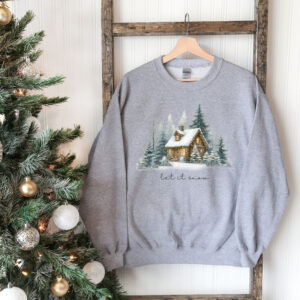 vintage christmas sweatshirt for winter cabin style featuring let it snow design and pine tree loungewear for camping comfort zgtt3