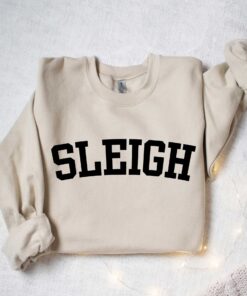 vintage christmas sweatshirt for winter with sleigh design and family theme for fun holiday gatherings mnmdh scaled