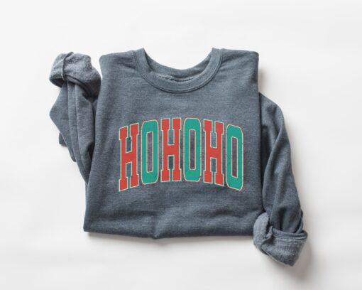 vintage christmas sweatshirt for women ho ho ho crewneck in retro varsity style with comfortable fit and holiday spirit 6mkag