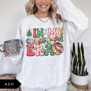 vintage christmas sweatshirt for women in my christmas era design with trendy style and comfortable fit eohti