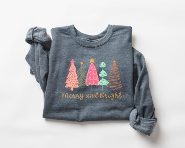 vintage christmas sweatshirt for women merry and bright crewneck with festive design for holiday apparel and xmas celebrations c4nfy