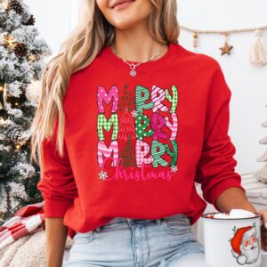 vintage christmas sweatshirt for women merry christmas crewneck with fun design for family gatherings and holiday celebrations f2uvj