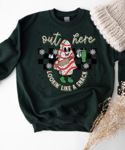 vintage christmas sweatshirt for women out here lookin like a snack funny holiday sweater for moms and wives lteiy