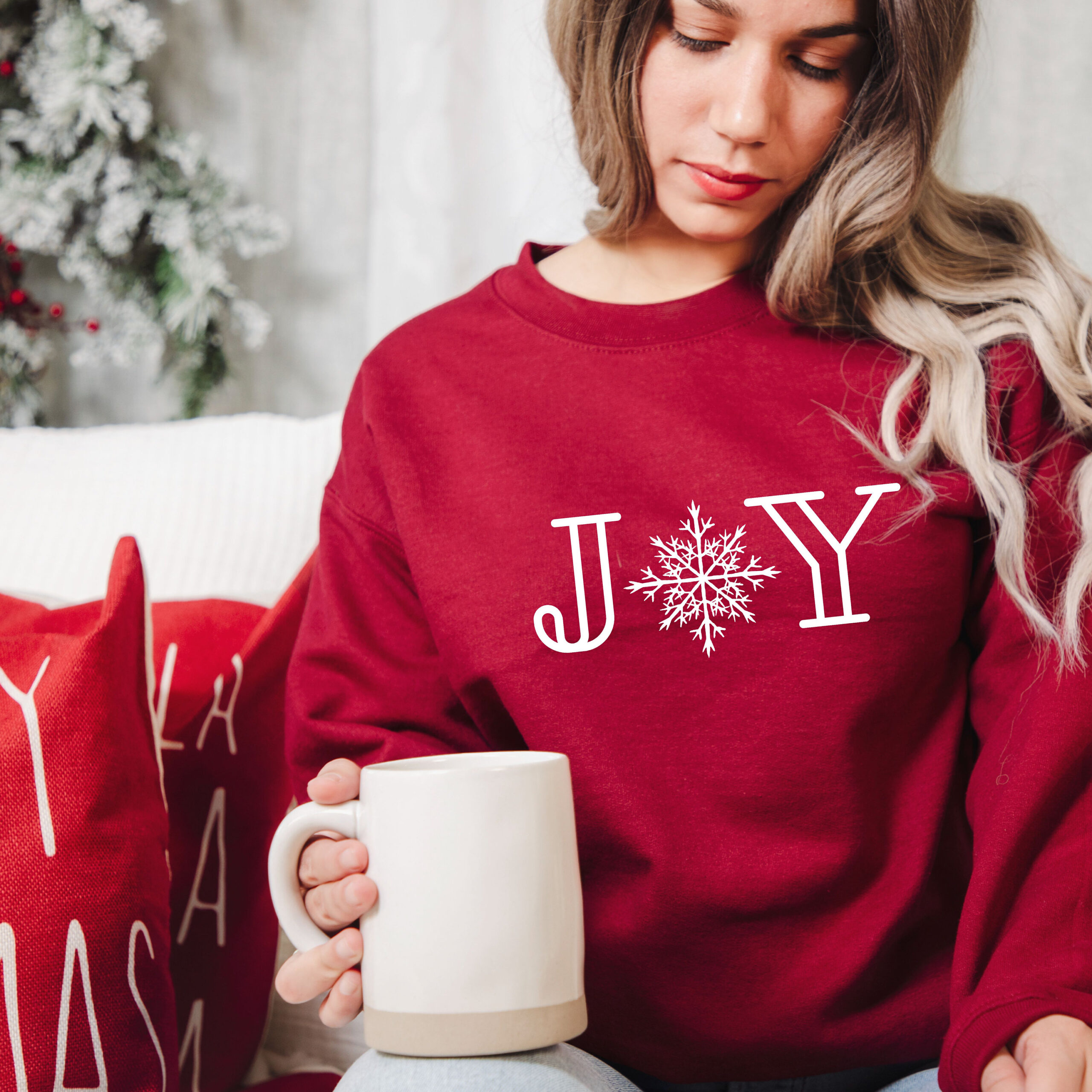 vintage christmas sweatshirt for women and unisex with snowflake design in plus size for winter holiday celebrations qmqsi scaled