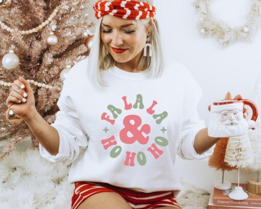 vintage christmas sweatshirt for women fa la la ho ho ho crewneck design comfortable fabric ideal for holiday gatherings nfv1v