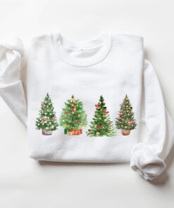 vintage christmas sweatshirt for women featuring a festive christmas tree design ideal for winter casual wear lopj7 scaled