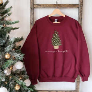 vintage christmas sweatshirt for women featuring a festive tree design in a comfortable crewneck style for winter wear x4vis