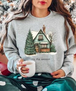 vintage christmas sweatshirt for women featuring a fun christmas house design and cookie print for holiday celebrations izio4