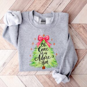 vintage christmas sweatshirt for women featuring a religious tree design ideal for holiday celebrations and everyday wear oovz9 scaled