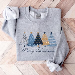 vintage christmas sweatshirt for women featuring blue christmas tree design and festive holiday theme for winter wear wh8gp