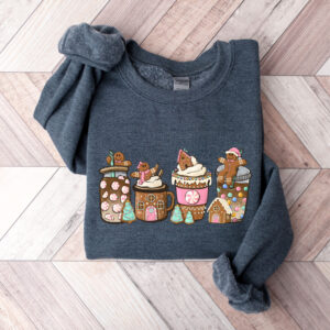 vintage christmas sweatshirt for women featuring gingerbread design and festive coffee theme in comfortable fabric cu2gf