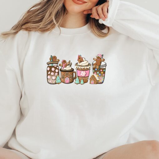 vintage christmas sweatshirt for women featuring gingerbread design and festive coffee theme in comfortable fabric lvxw3 scaled