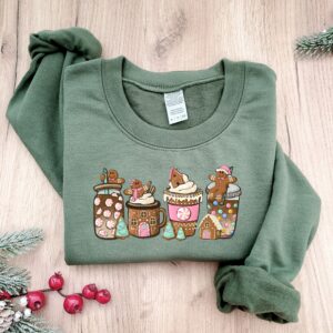 vintage christmas sweatshirt for women featuring gingerbread design and festive coffee theme in comfortable fabric p2ckp