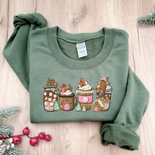 vintage christmas sweatshirt for women featuring gingerbread design and festive coffee theme in comfortable fabric p2ckp scaled