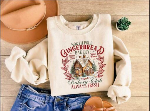 vintage christmas sweatshirt for women featuring gingerbread house design comfortable holiday crewneck for new year celebrations vqcms