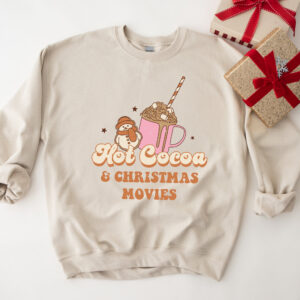 vintage christmas sweatshirt for women featuring hot cocoa and movies design comfortable crewneck style for holiday celebrations sonk1