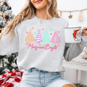 vintage christmas sweatshirt for women featuring neon christmas tree design and merry christmas crewneck style g5cs0