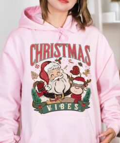 vintage christmas sweatshirt for women featuring retro santa design ideal for winter wear and holiday gatherings k0uk6