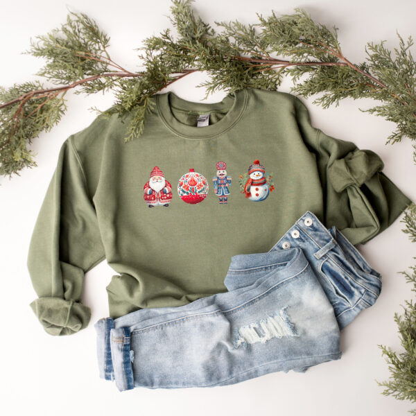 vintage christmas sweatshirt for women featuring santa and snowman designs comfortable holiday apparel for seasonal celebrations nbexv scaled