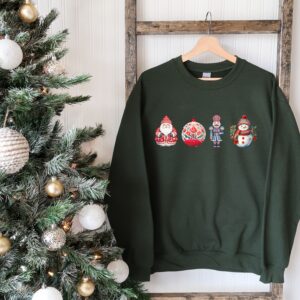 vintage christmas sweatshirt for women featuring santa and snowman designs comfortable holiday apparel for seasonal celebrations zo2tf