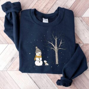 vintage christmas sweatshirt for women featuring snowman design comfortable crewneck style perfect for holiday celebrations 7govu