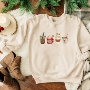 vintage christmas sweatshirt for women funny christmas shirt with coffee design comfortable holiday apparel v3zjj